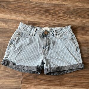 Light Blue Pinstripe Jean Shorts with Dark Rolled Hem